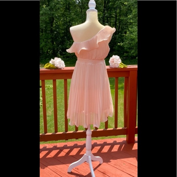 AMERICAN RAG RUFFLE OFF SHOULDER DRESS - Picture 3 of 14